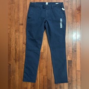 NWT GAP Men’s Navy Blue Skinny Chino Khaki Pants Size 36x34
